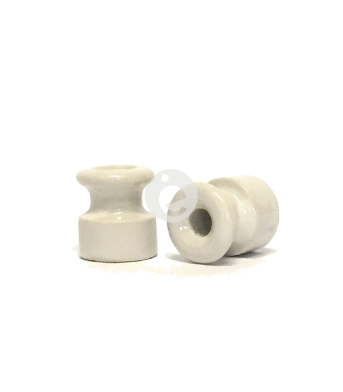 Aislador de porcelana