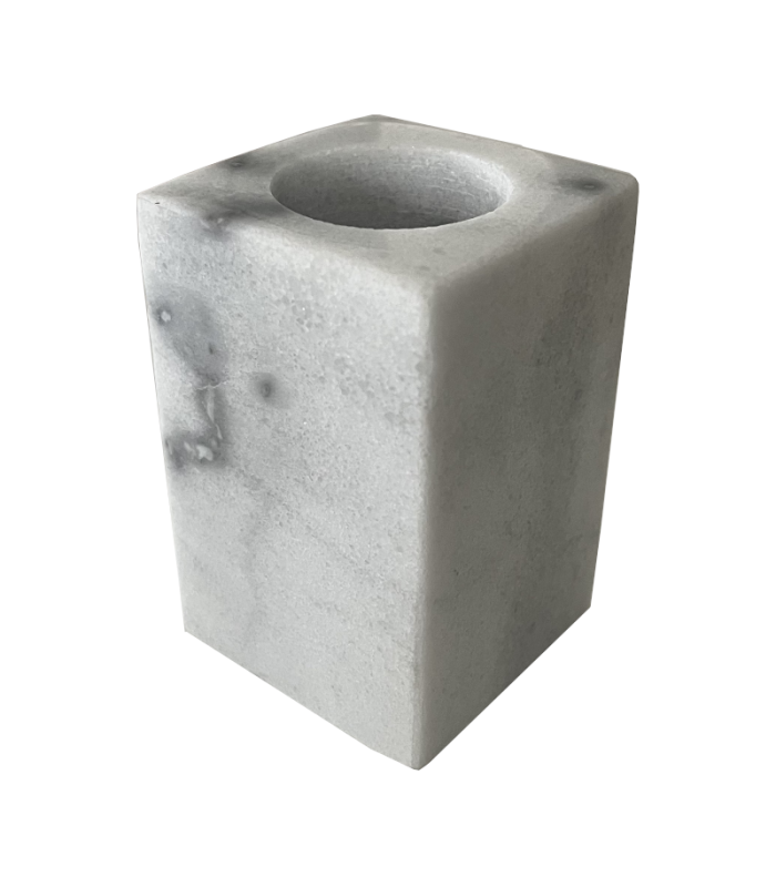 base cuadrada mármol